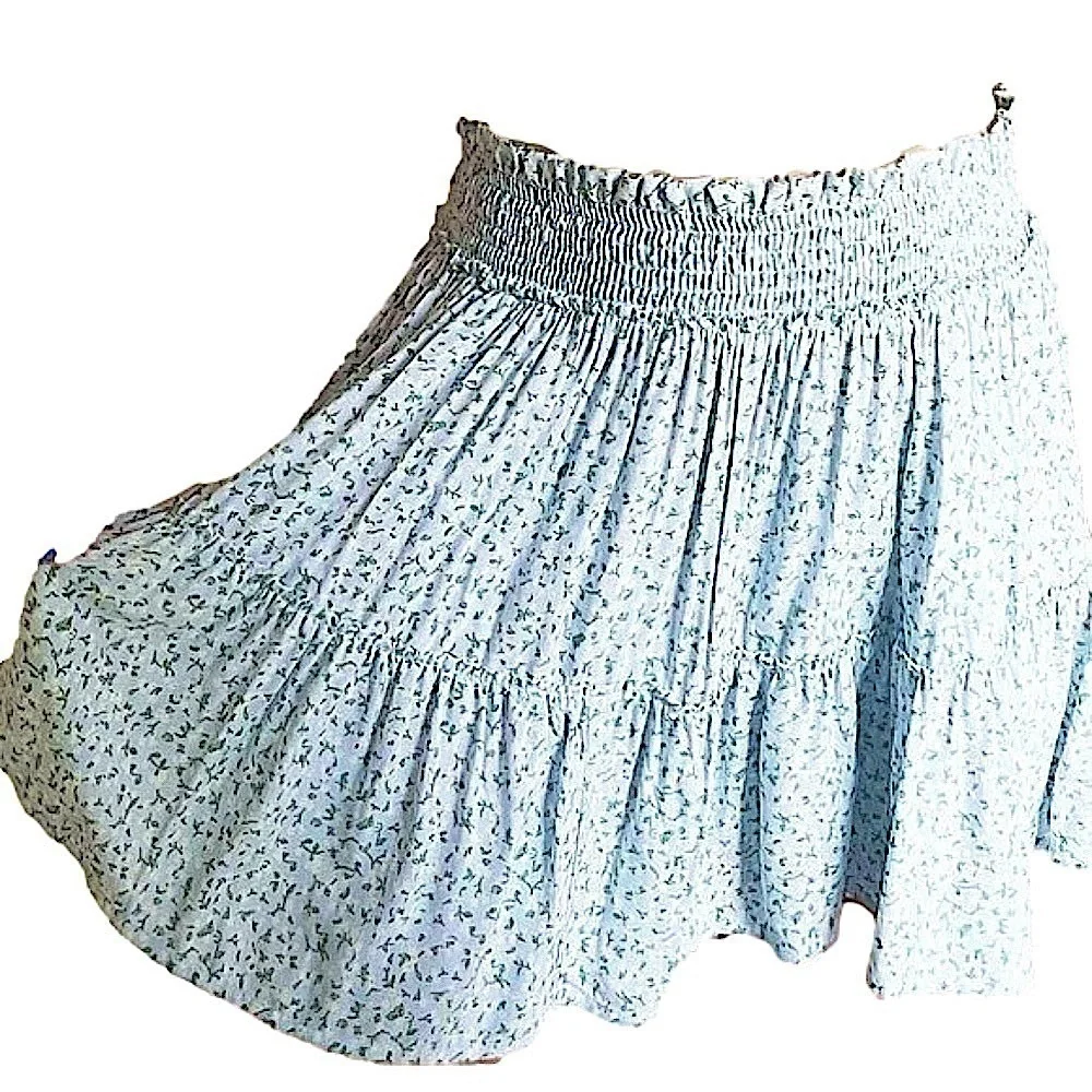Wild Fable Floral Baby Blue Tiered Ruffle Mini Skirt Women’s size S